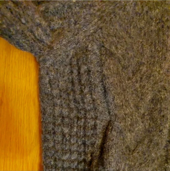 Faherty Frost Cable Stitch Turtleneck Sweater XS Charcoal Gray - Picture 8 of 15